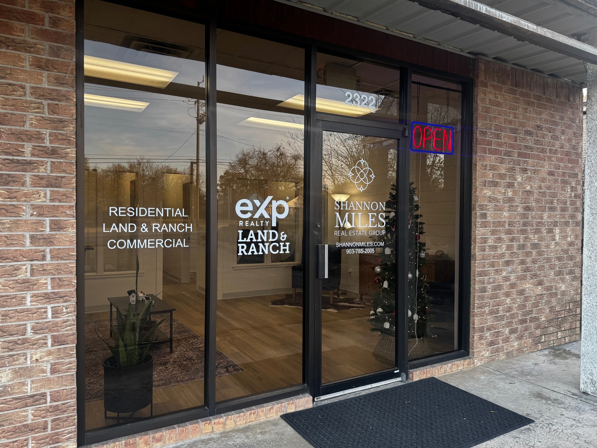 Shannon Miles Group storefront office at eXp Realty, 2322 Lamar Ave, Paris, TX