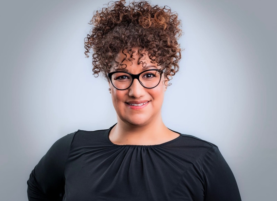 Lissette Regalado, Luxury & Relocation Specialist at Coldwell Banker Realty
