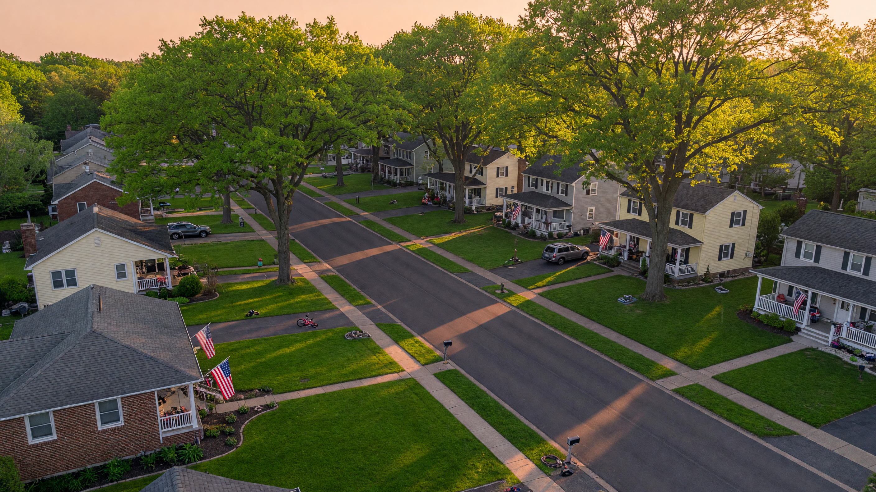 Teaser graphic for Mid-Year 2026 Market Outlook: What Grand Blanc, Fenton, Linden, Columbiaville & Tyrone Township Buyers and Sellers Should Know