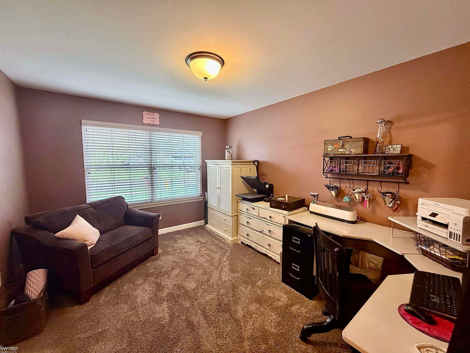 Flex room or home office space