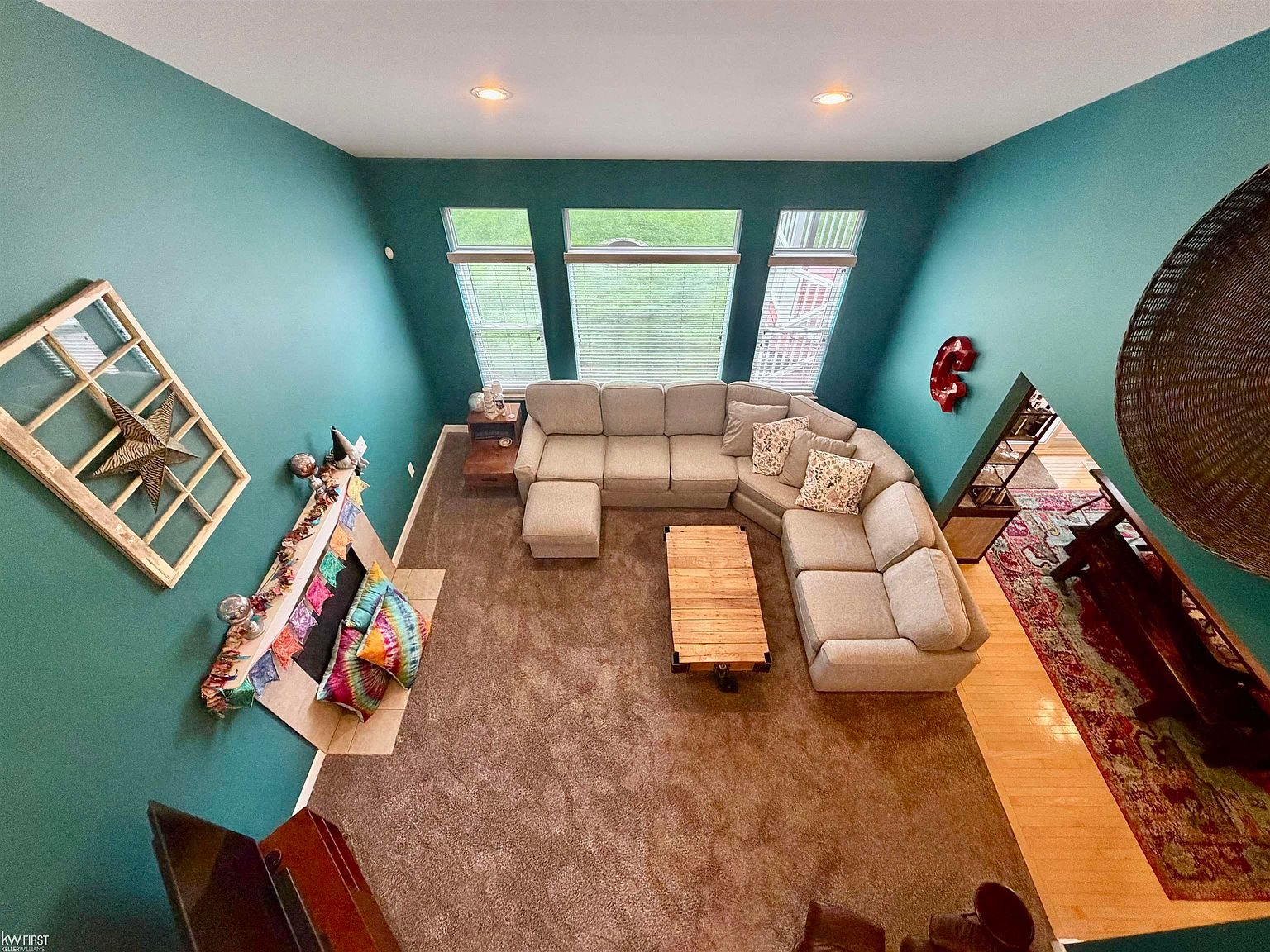 High-angle view of spacious great room