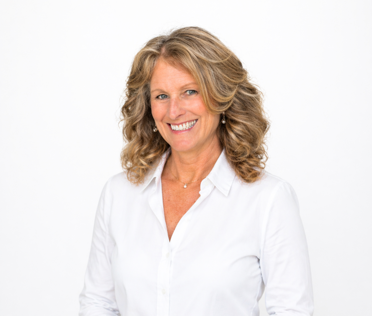 Professional headshot of Barbara Jennings, REALTOR® with eXp Realty