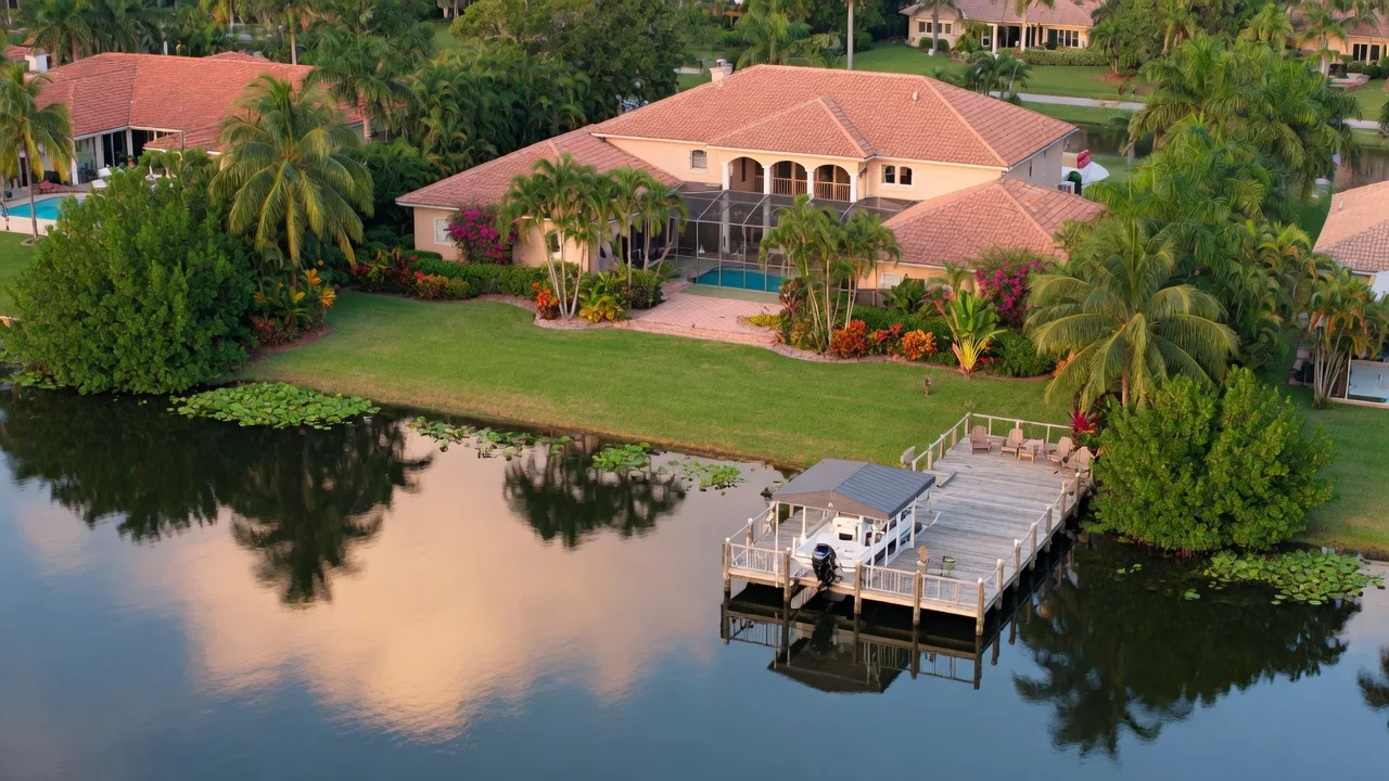 Waterfront Living in Davie FL: Lakefront Homes, Canal Properties, and What to Expect