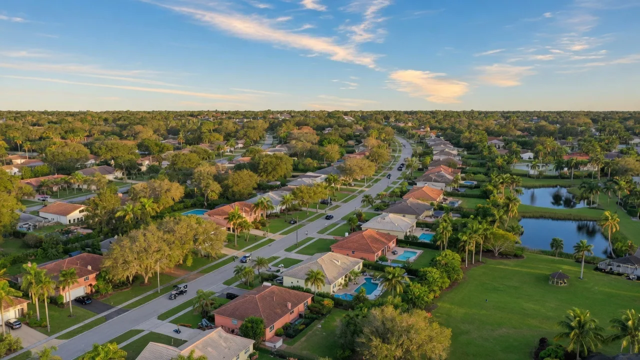 Florida Tax Benefits: Why Moving to Davie FL Saves You Money
