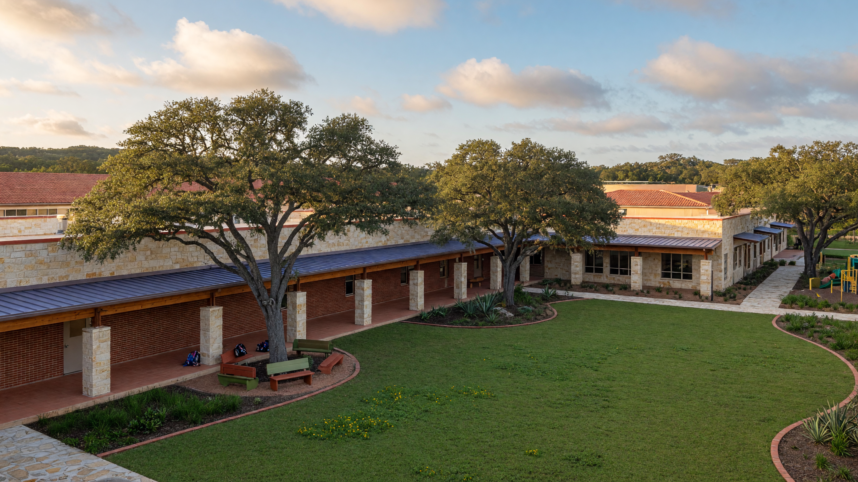 Families Moving for Schools: How to Evaluate Texas School Districts Coming from California