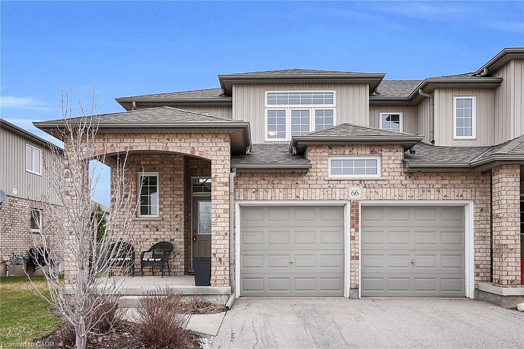 Why End-Unit Townhomes in Breslau Are Worth a Closer Look