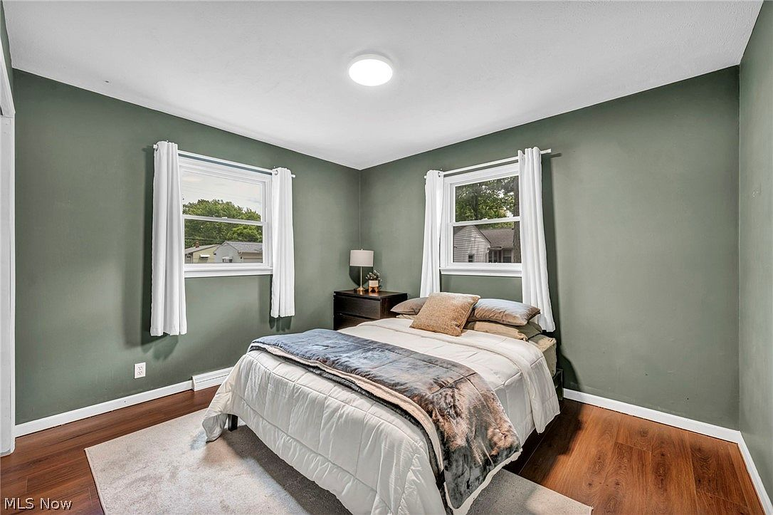 Bedroom with sage green walls