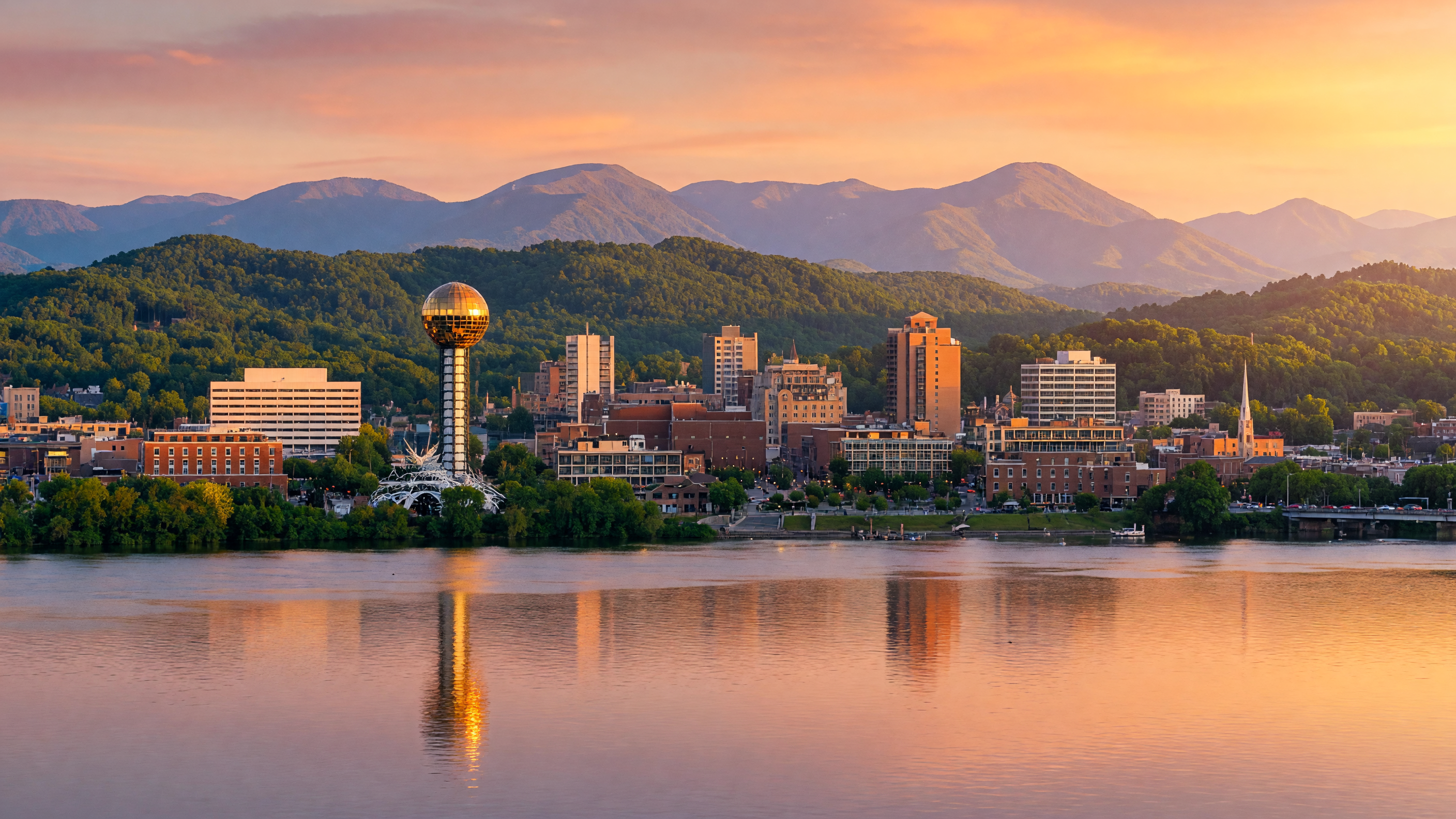 Aerial view of Knoxville, Tennessee and surrounding communities