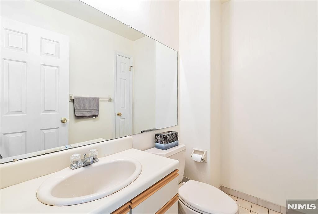 Powder room with pedestal sink