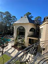 Backyard pool at 19005 Hwy 6