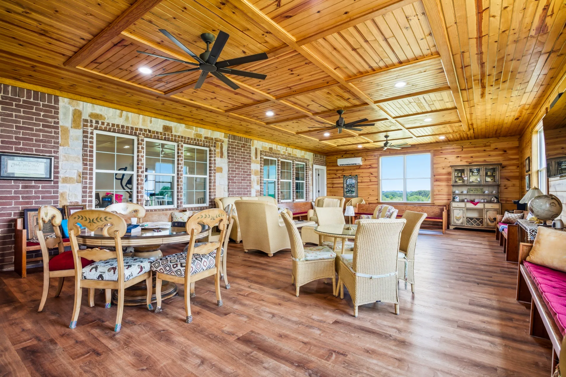 Wide-angle view of the Serenity Room