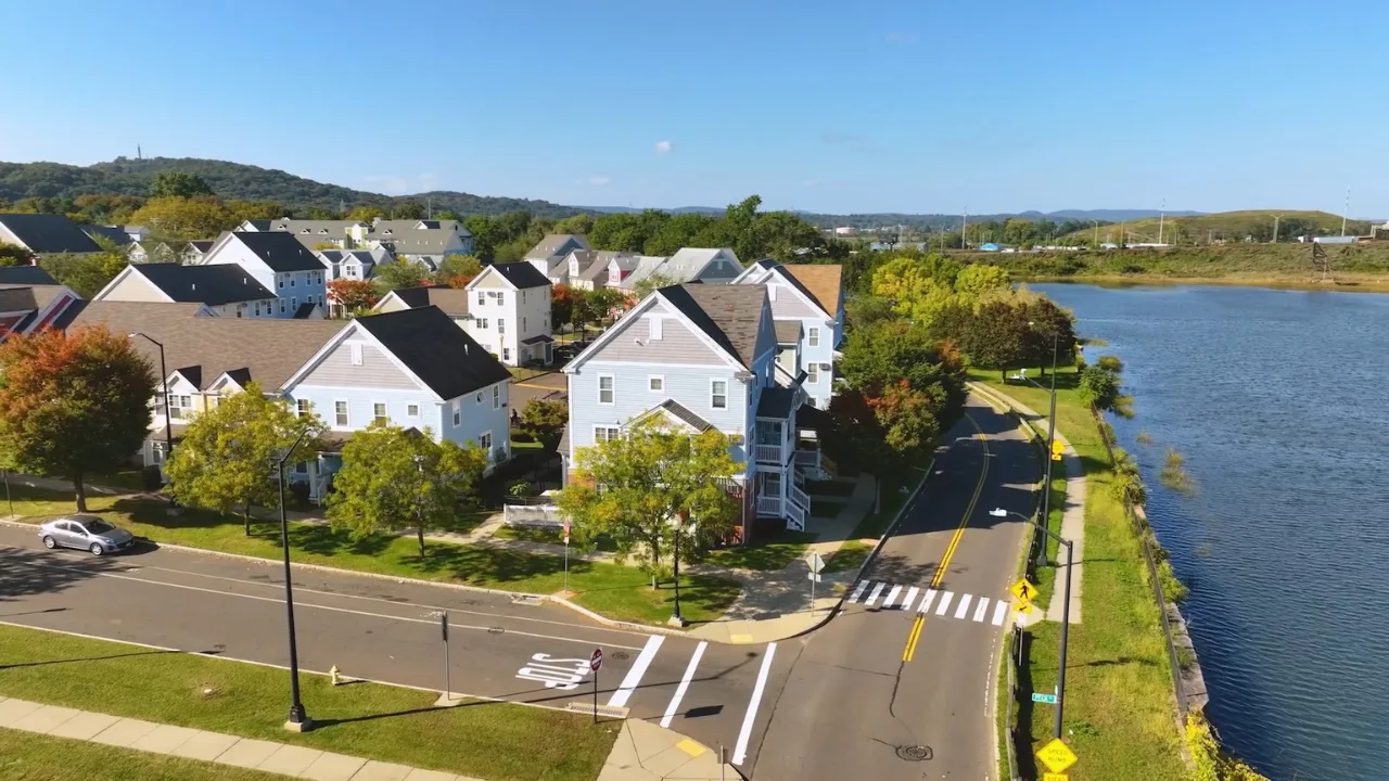Fair Haven neighborhood — Up-and-coming, diverse, waterfront access