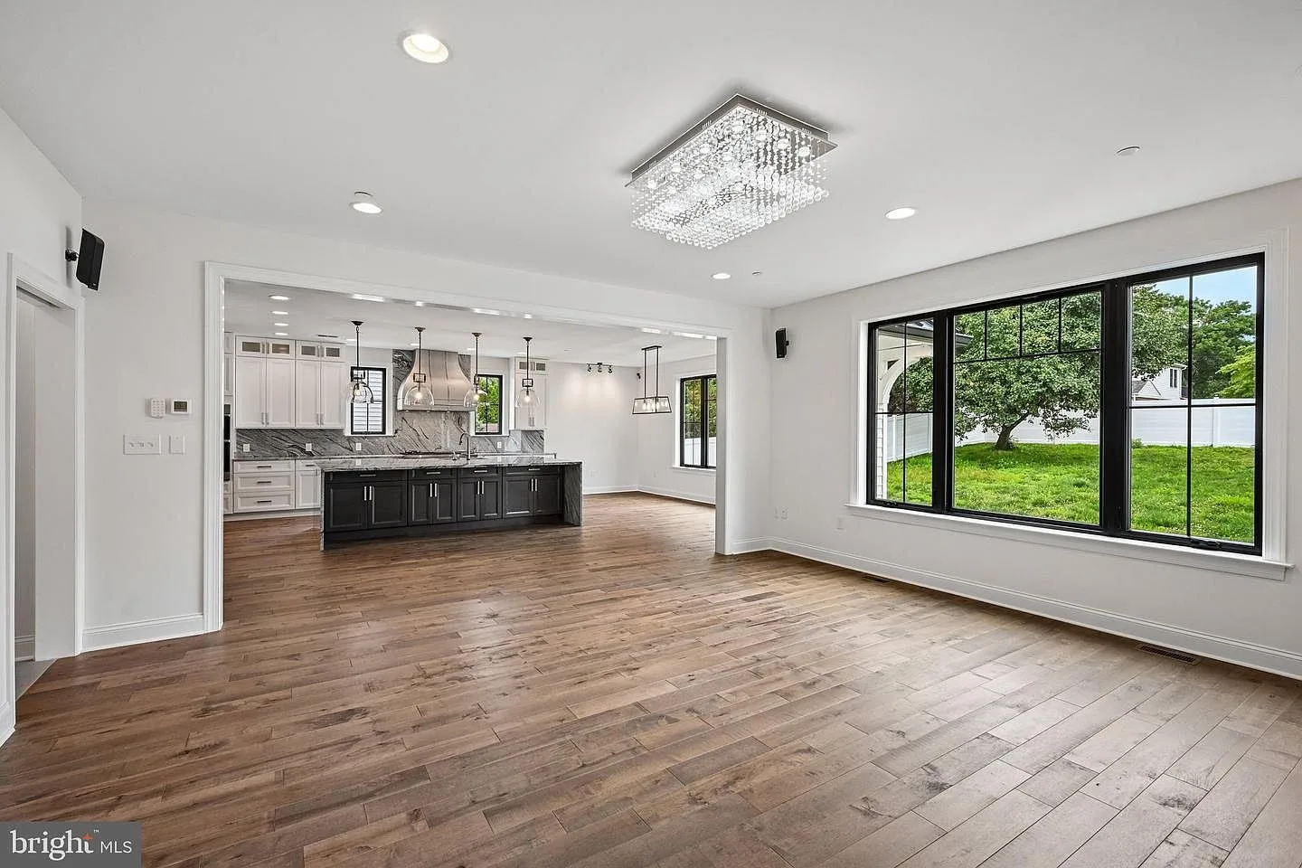 Open concept living and kitchen area