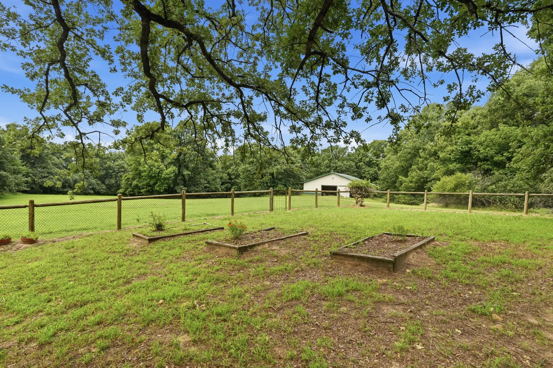 Property photo 14 of 20, 16771 S 253rd E Ave, Coweta, OK luxury listing