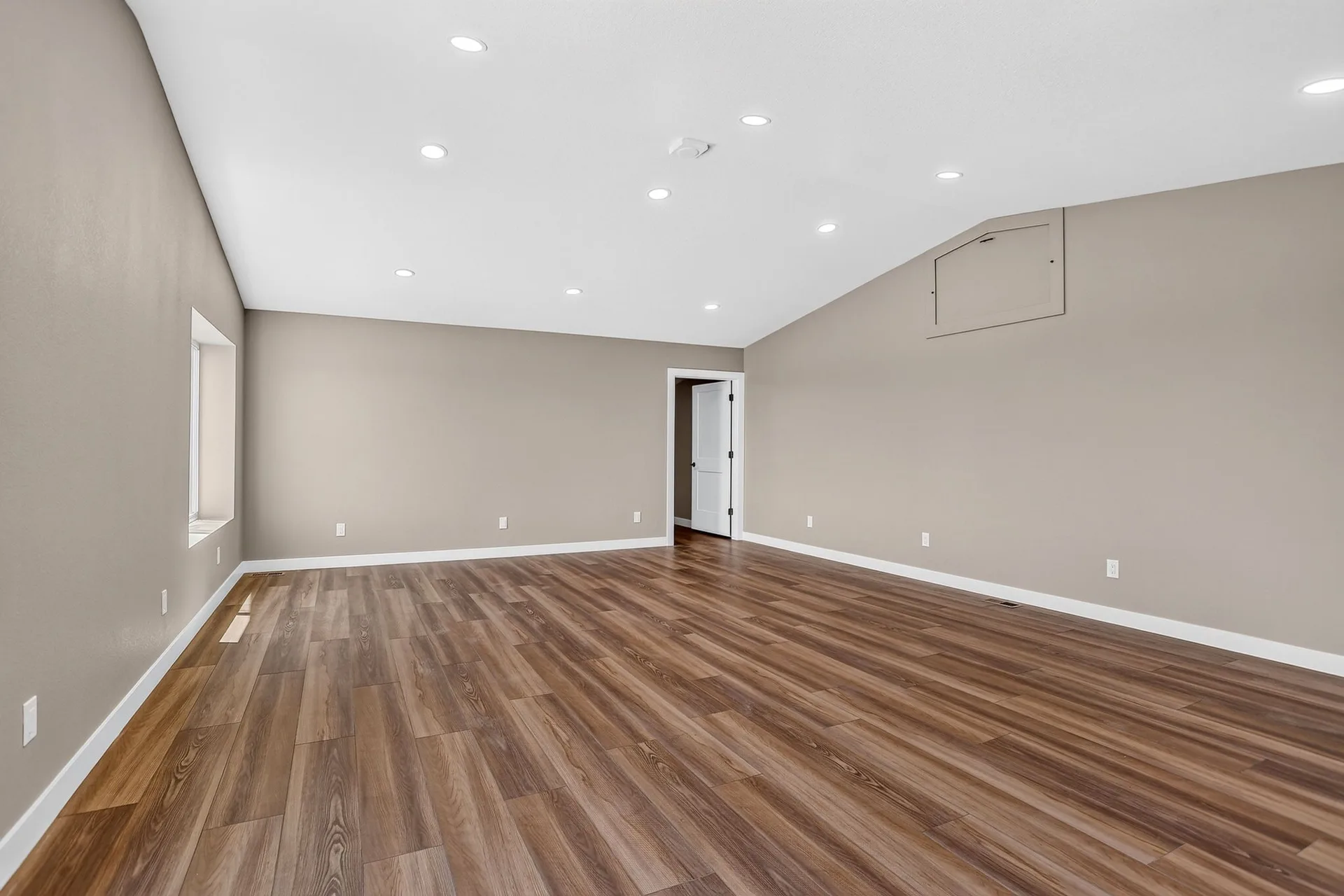 Elevated view of vaulted living area