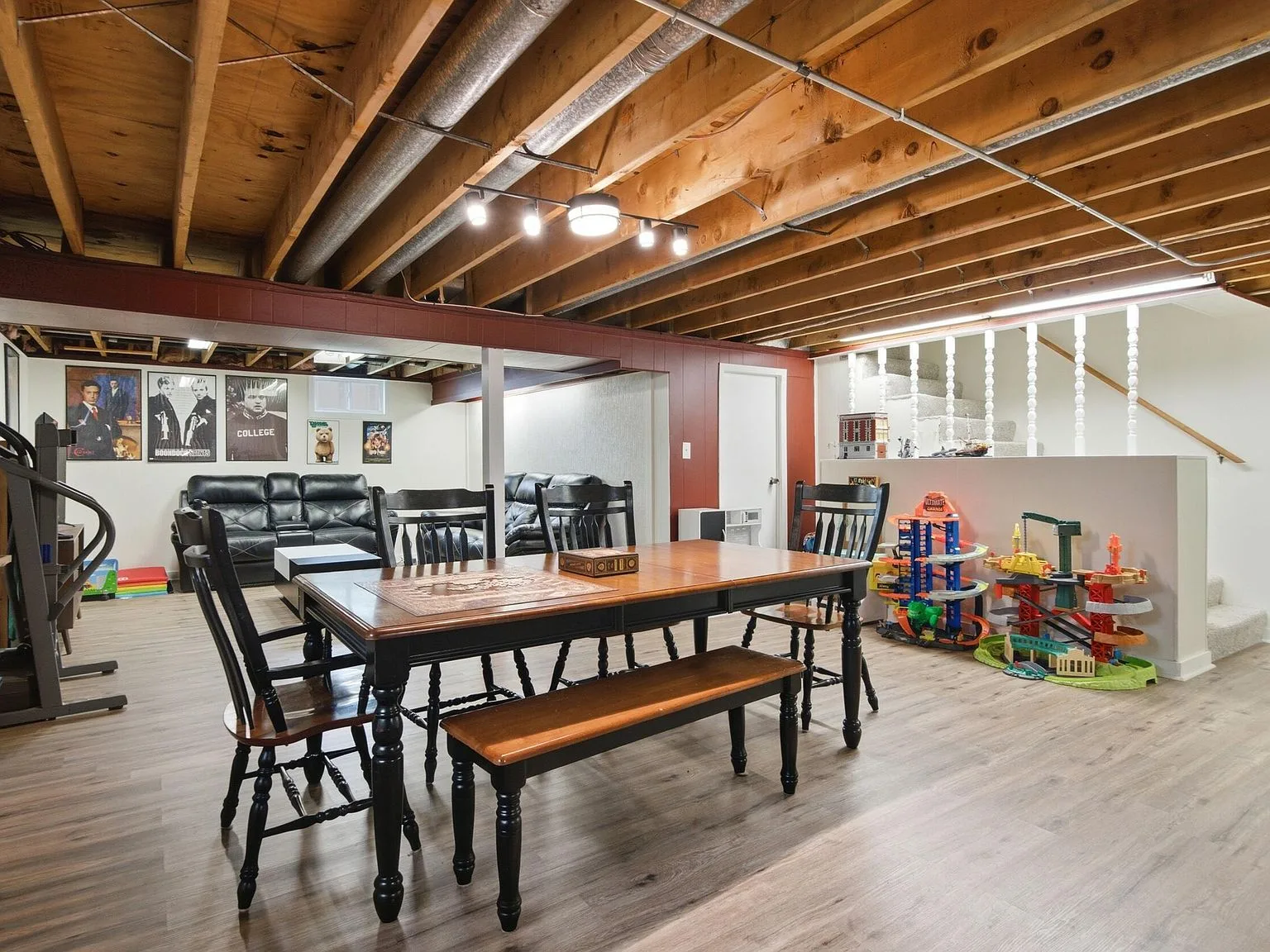 Finished basement multipurpose area