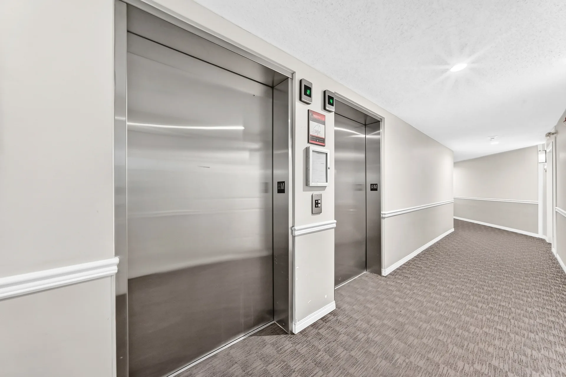Building elevator hallway