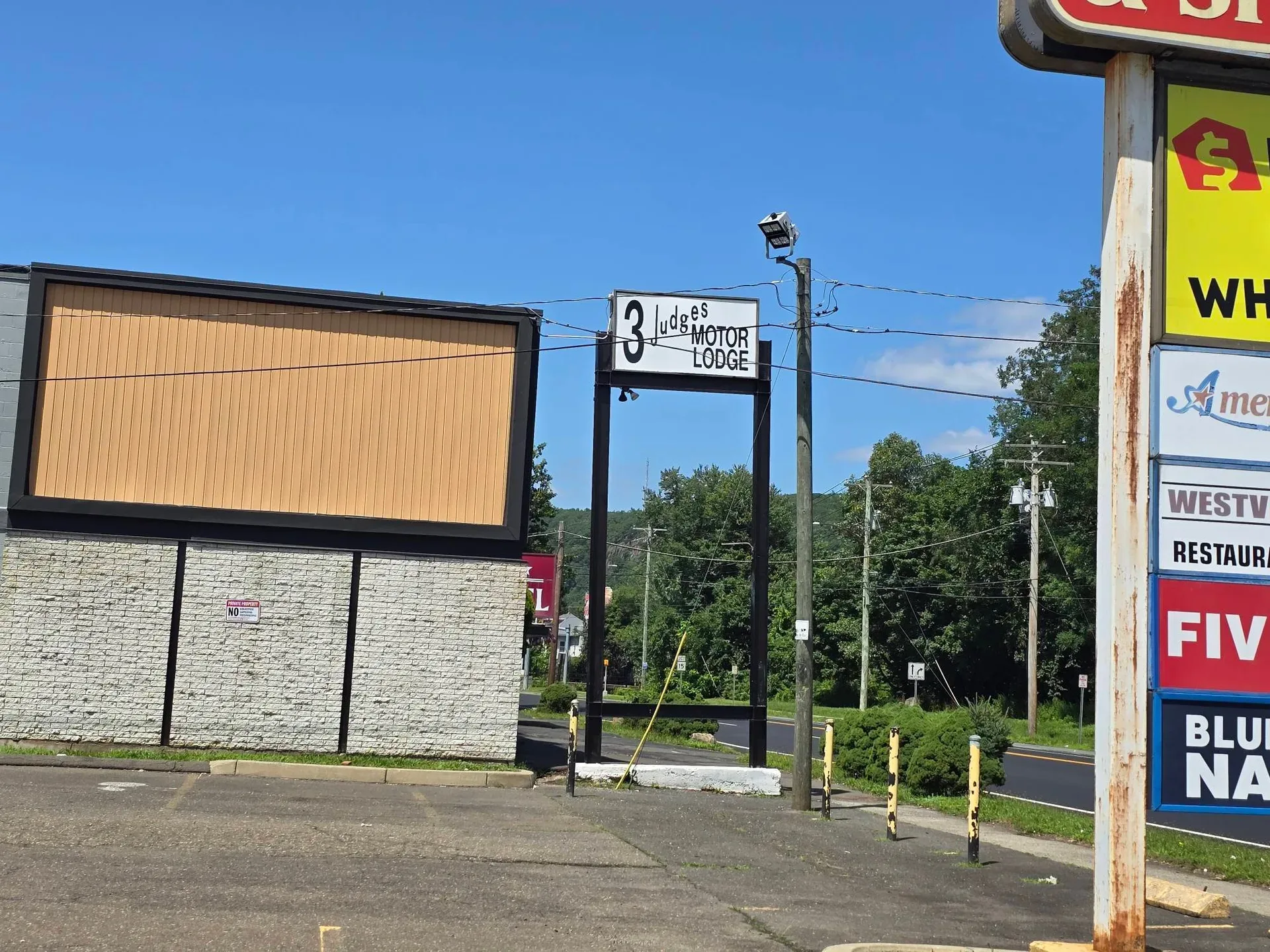 The 3 Judges Motor Lodge on Whalley Avenue in New Haven
