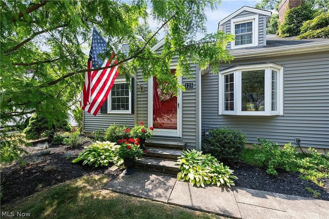 125 Jacqueline Dr, Berea OH - video walkthrough