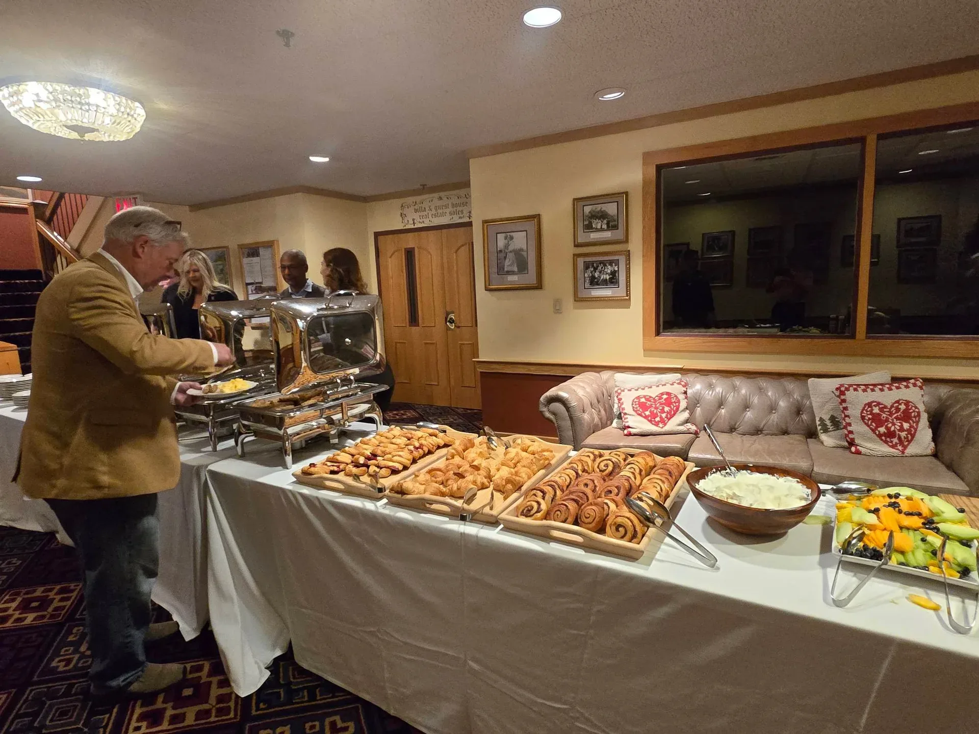 A well-deserved breakfast break at the Agent Exchange