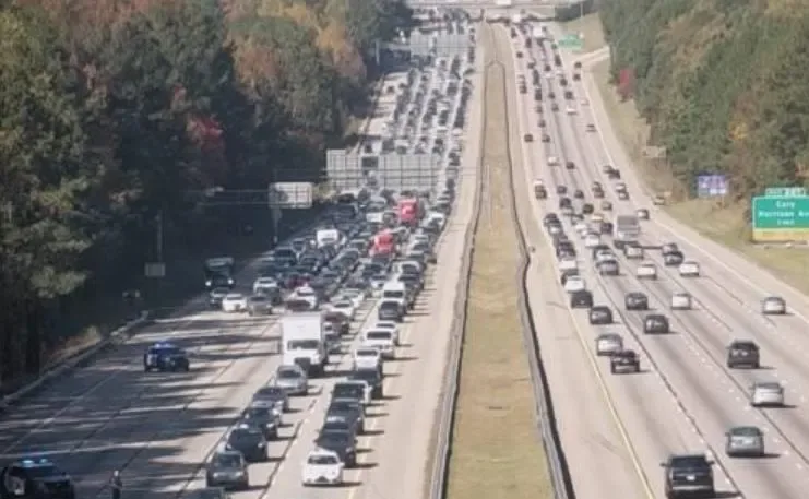 Highway traffic congestion in the Raleigh Triangle area during rush hour