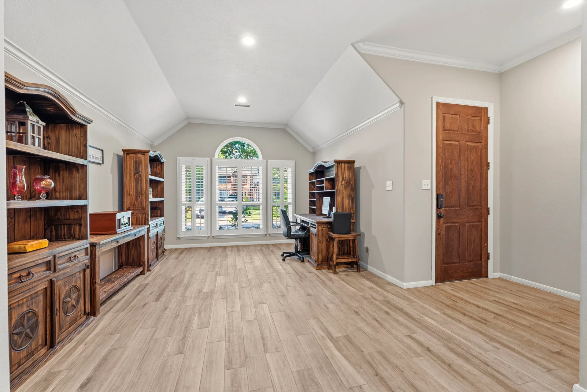 Flex room near the front entry with large window and natural light