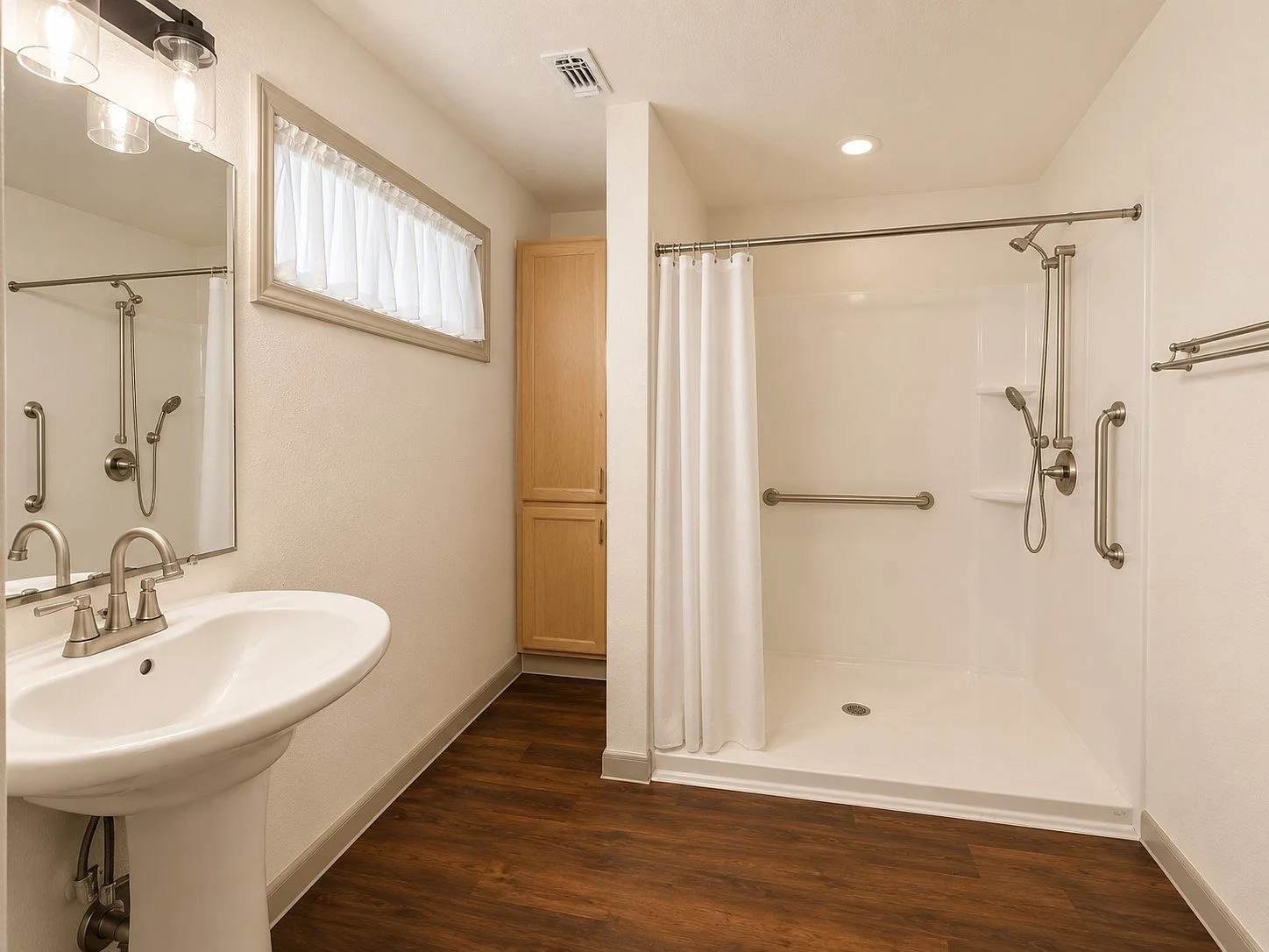 Primary ensuite bathroom with wood-look flooring