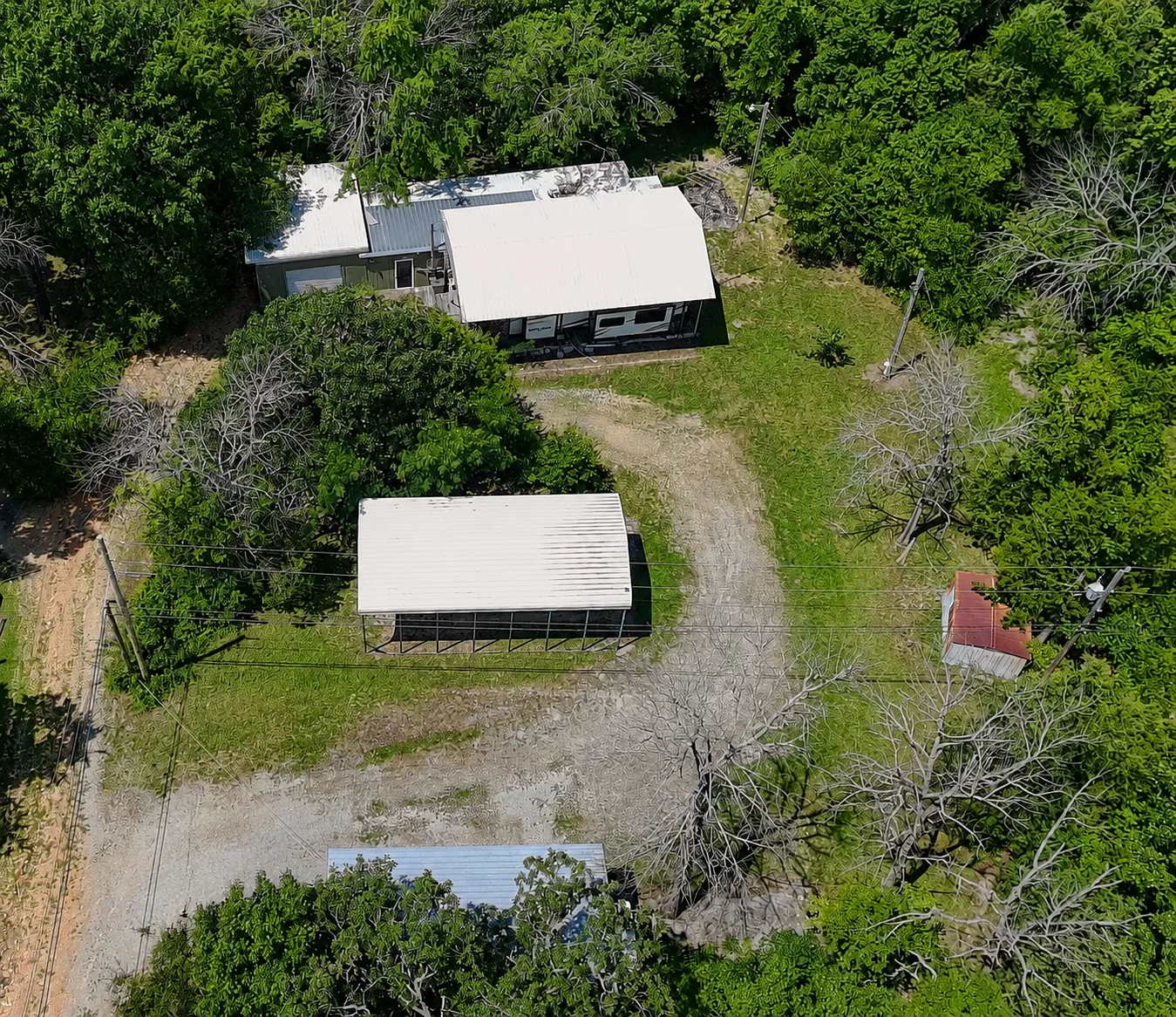 PENDING home on Table Rock Lake in Hollister, MO
