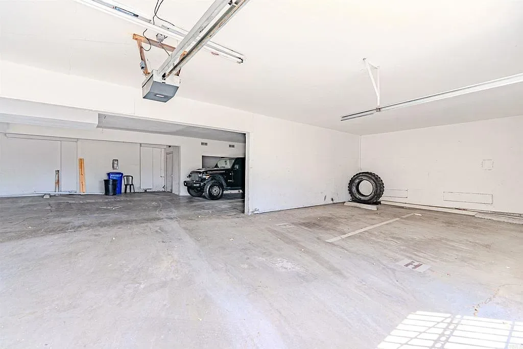 Underground garage parking at 1085 12th St Unit F in Imperial Beach