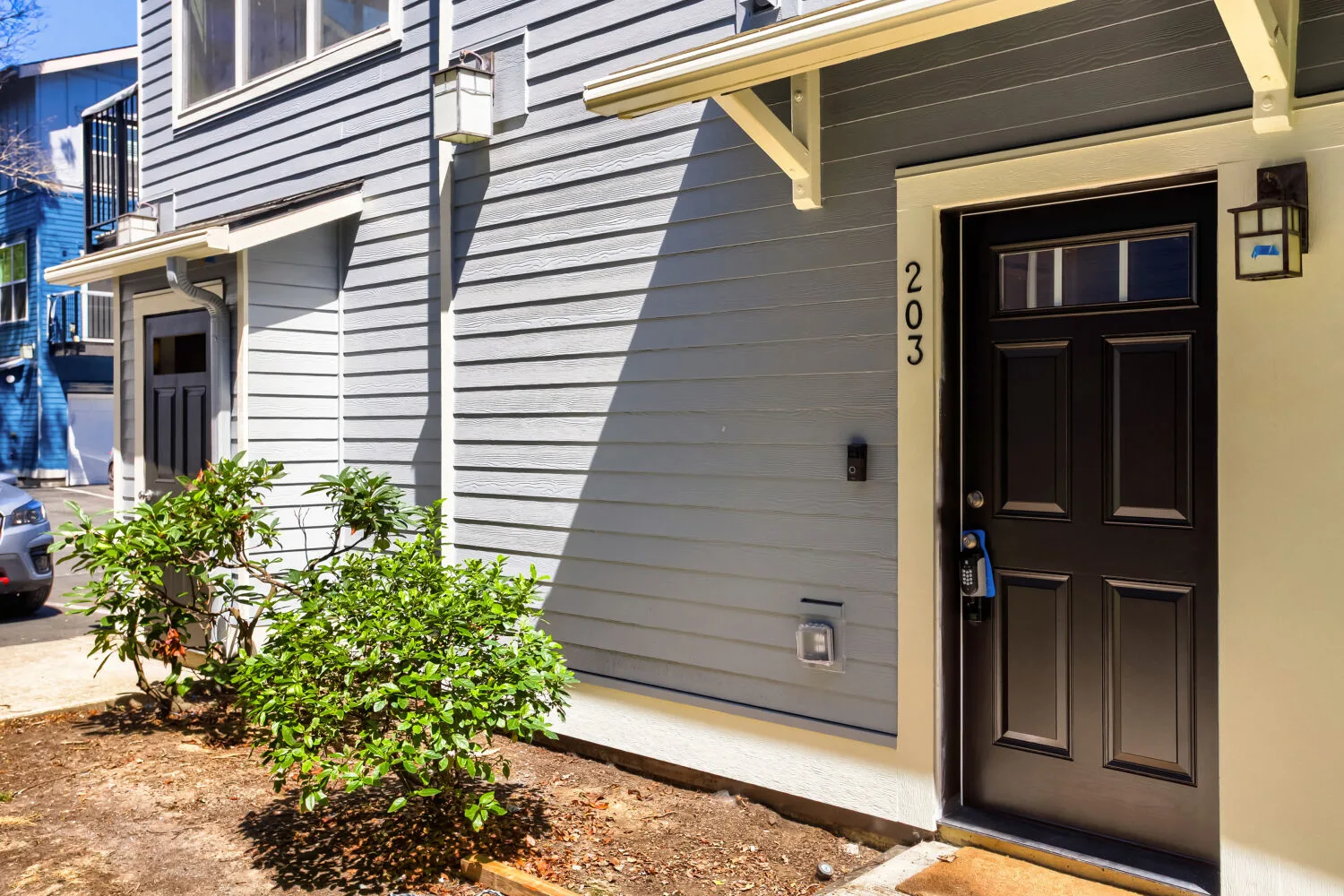 Front door entry of the townhouse at 22862 SW Forest Creek Dr #203, Sherwood, OR