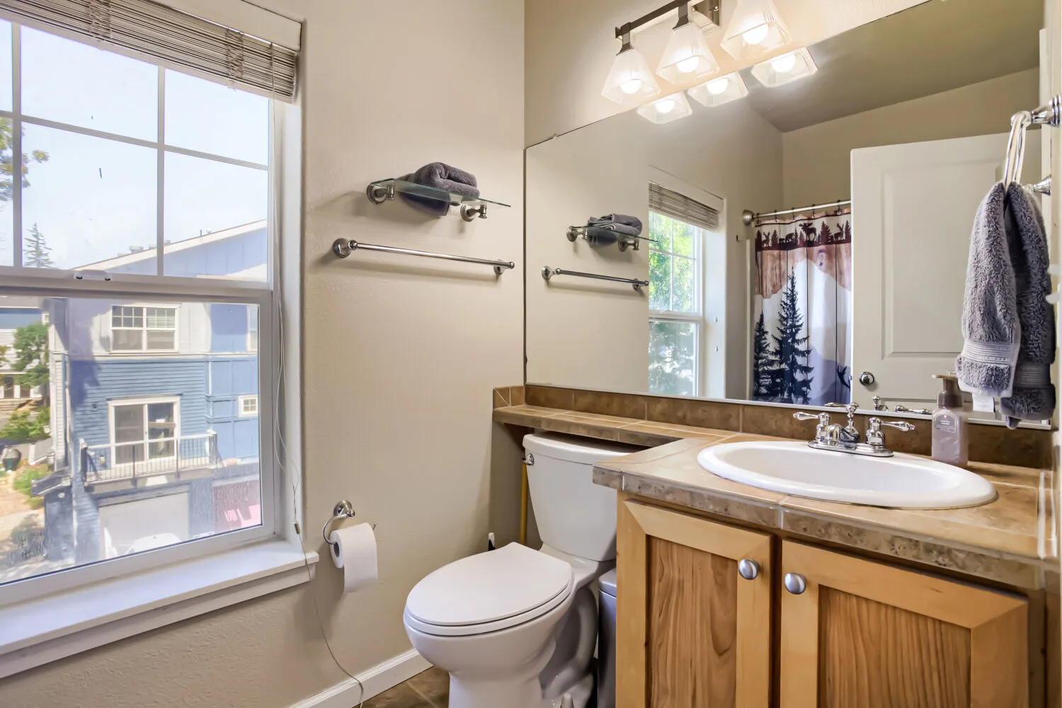 Full bathroom vanity at athe townhouse at 22862 SW Forest Creek Dr #203, Sherwood, OR