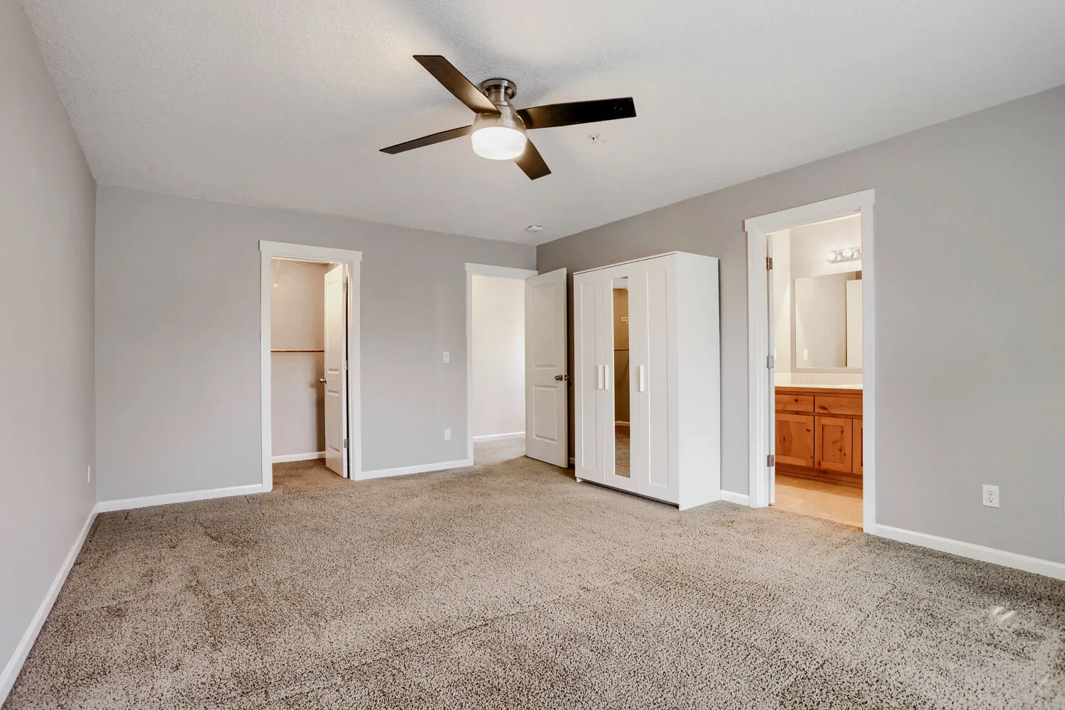 Master bedroom corner view at the townhome at 14980 SW Conor Cir, Beaverton, OR