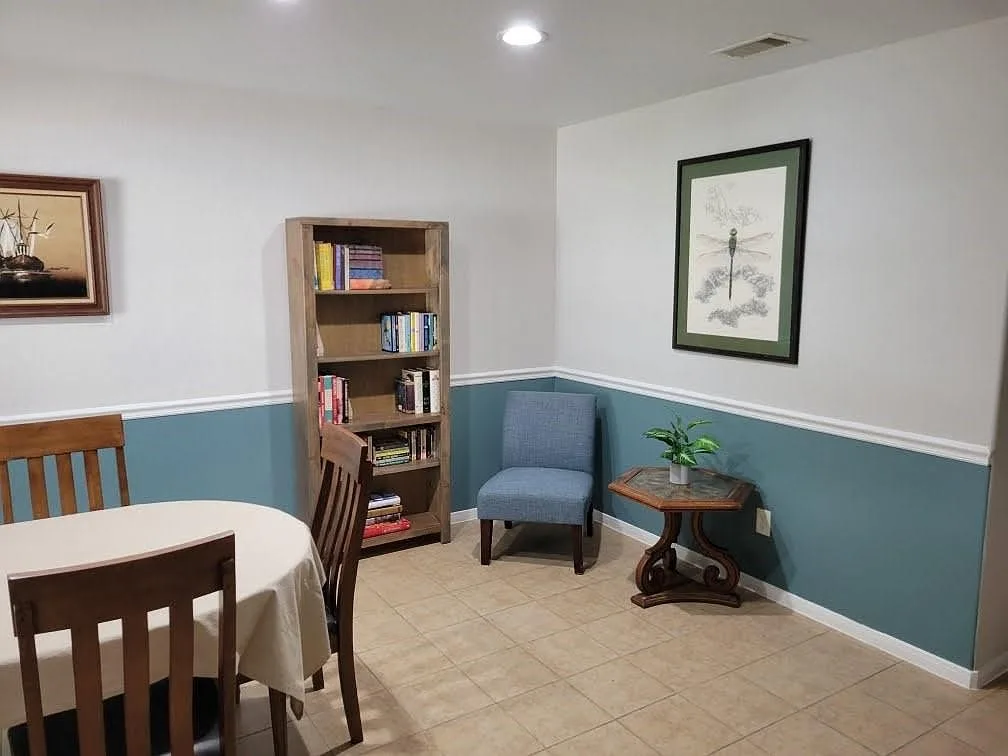 Flex space, ideal as a study or fourth bedroom