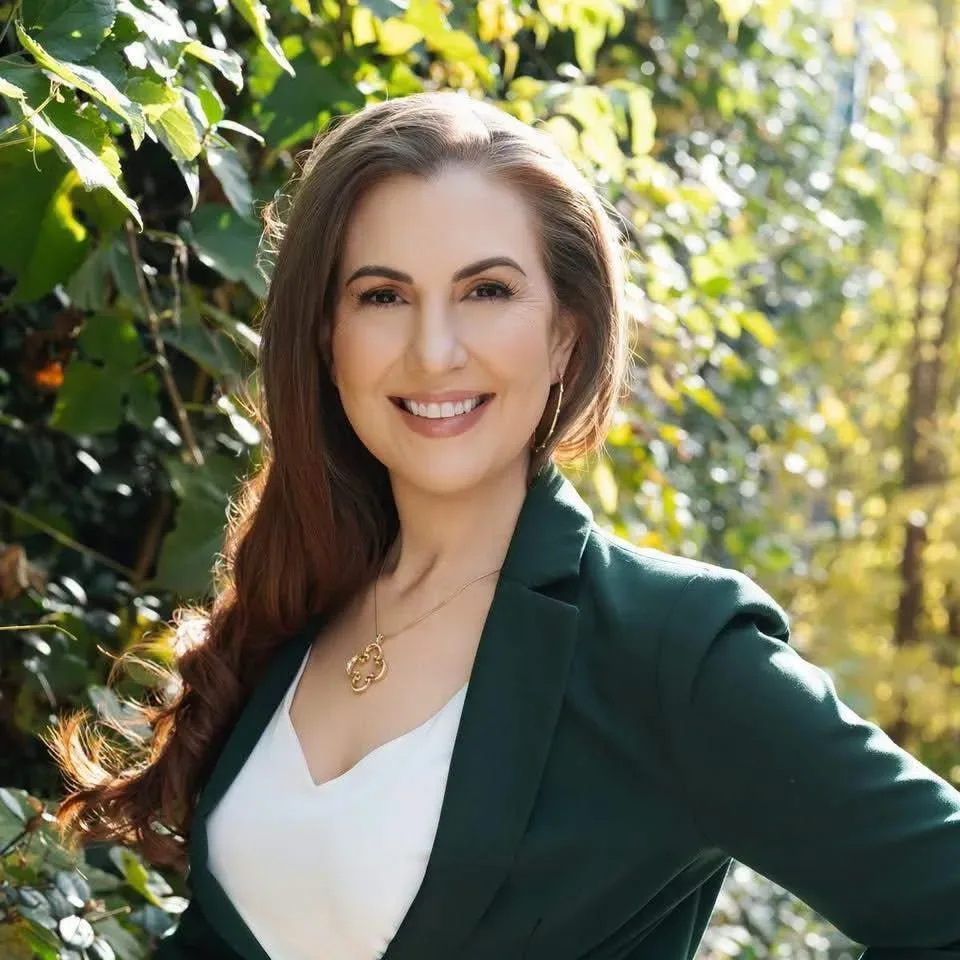Lisa Yoder, Realtor / Design Consultant with the Lioness Home Group