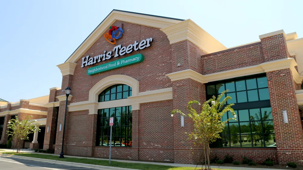 Harris Teeter grocery store near Croasdaile in Durham, NC