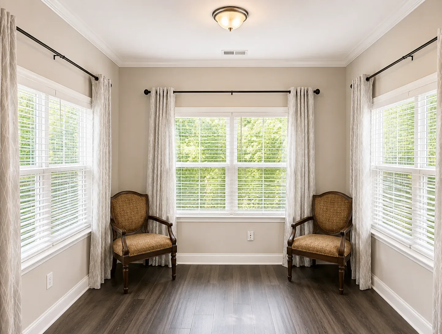 Sunroom sitting area