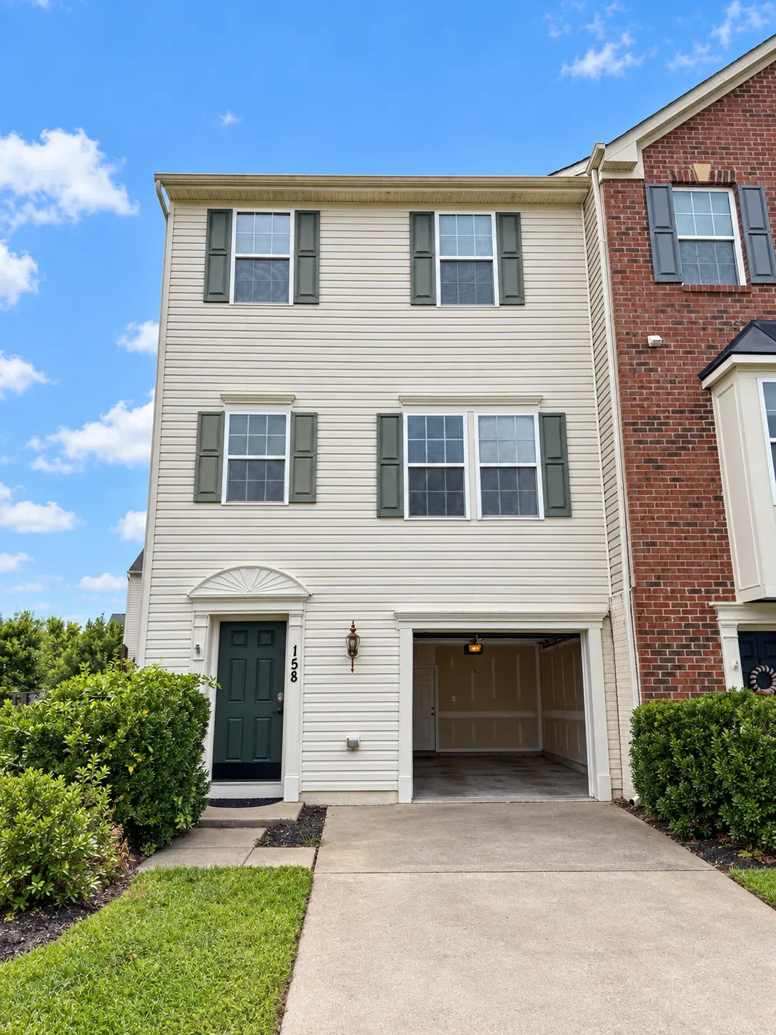 Townhouse facade with garage at 158 Short Branch Rd in Stafford VA