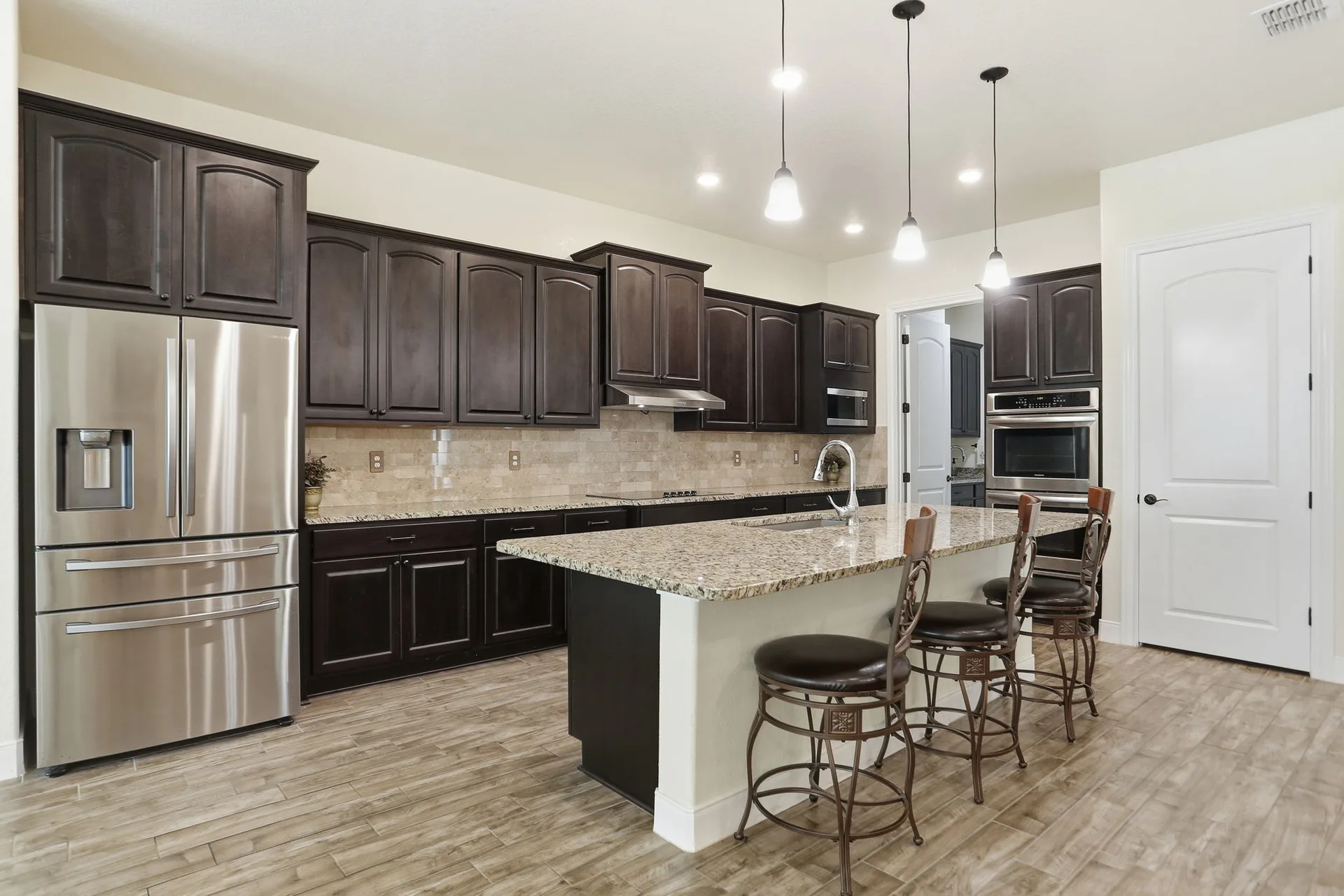 Kitchen with oversized island