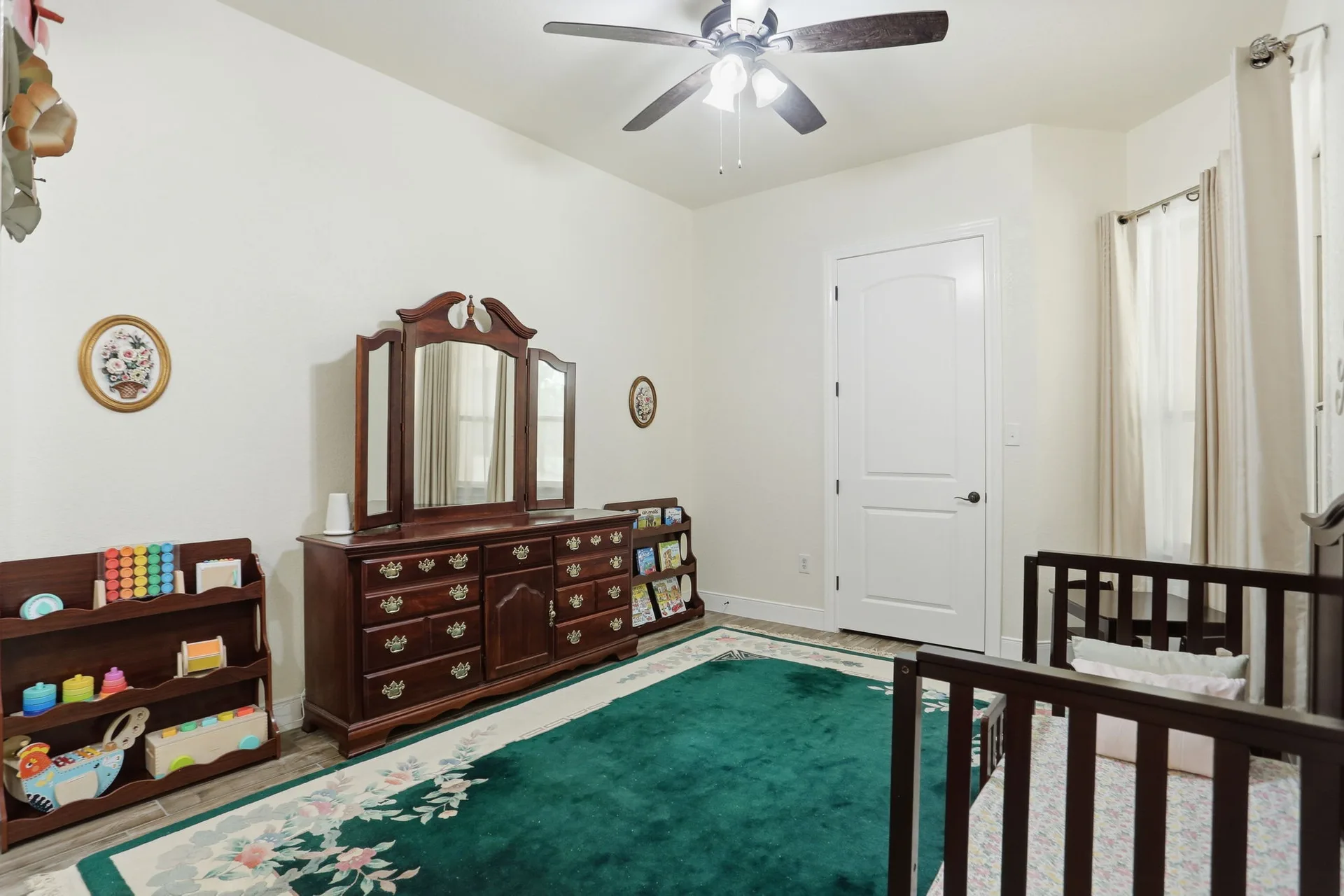 Secondary bedroom, bright windows