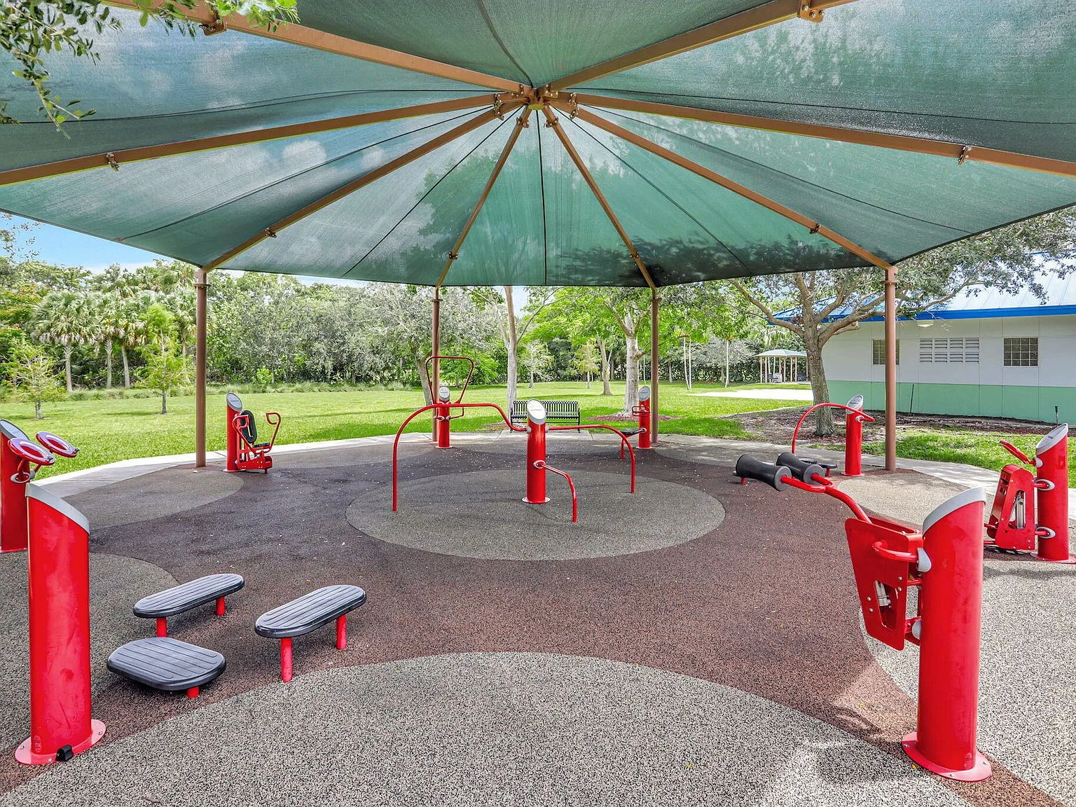 Outdoor Gym, Fitness under the canopy at 2901 S Palm Aire Drive #610