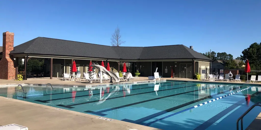 Pool & Clubhouse Program
