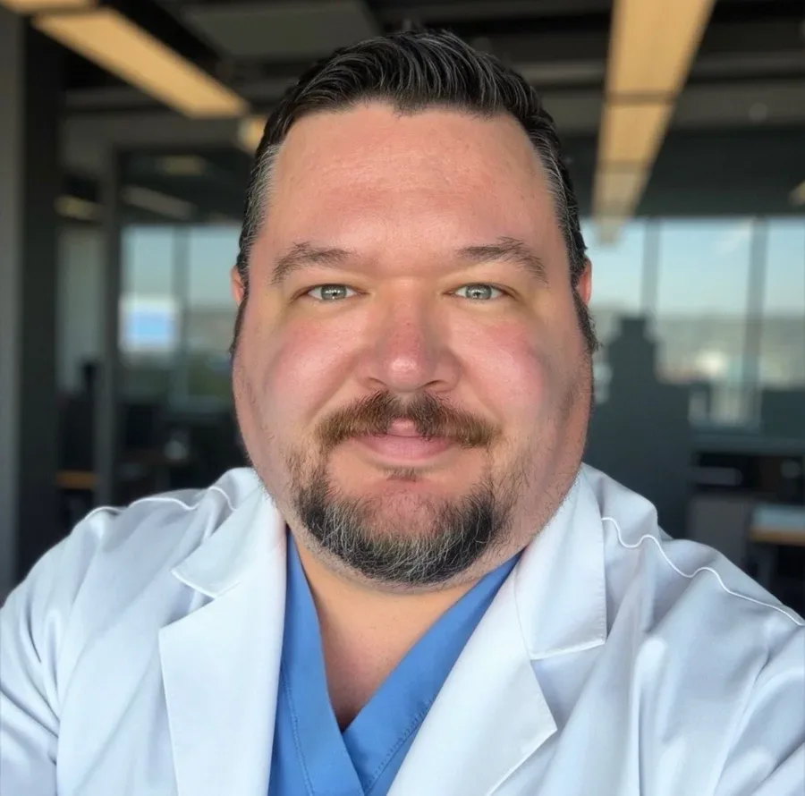 Dr. Andrew Pamer, DC, at Pamer Chiropractic Health Center in Akron, OH