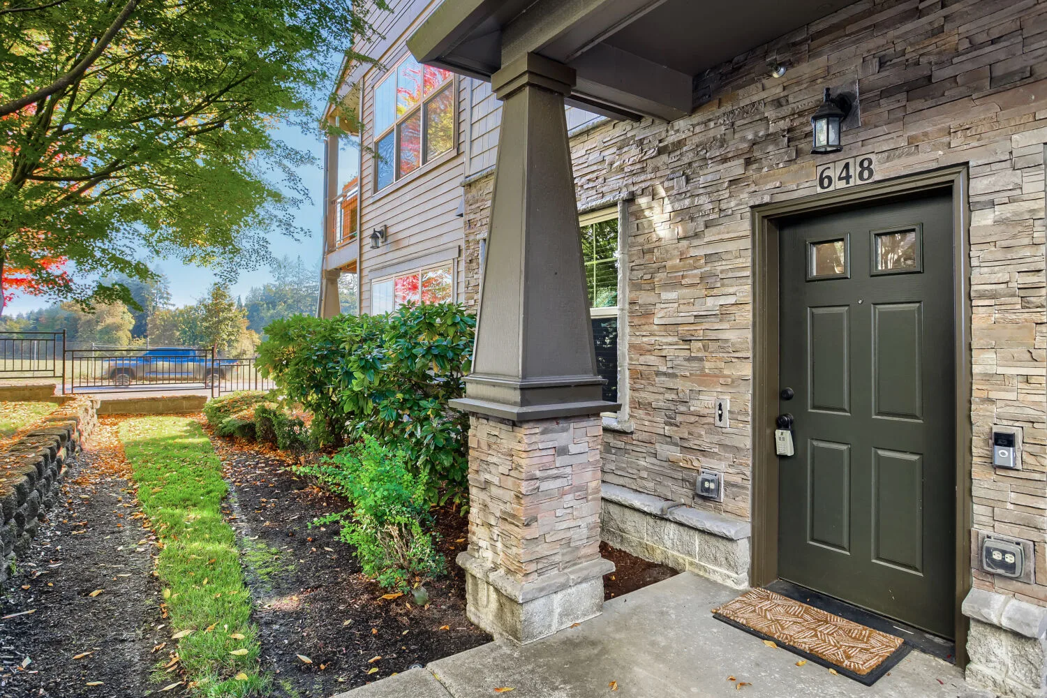 Front entry porch of the condominium at 648 NE Adwick Dr, Hillsboro, OR