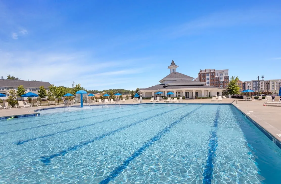 Clubhouse & Pool