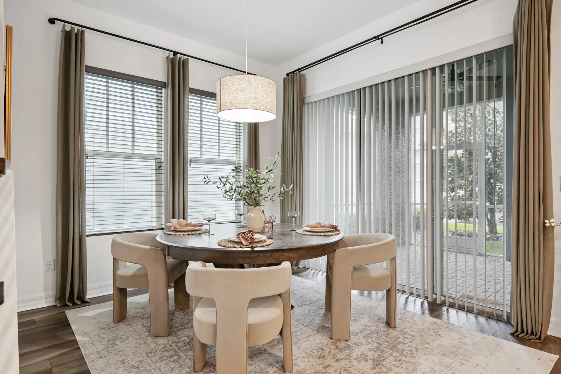 Dining room at 7313 Tidepool Pl in Celebration, Florida