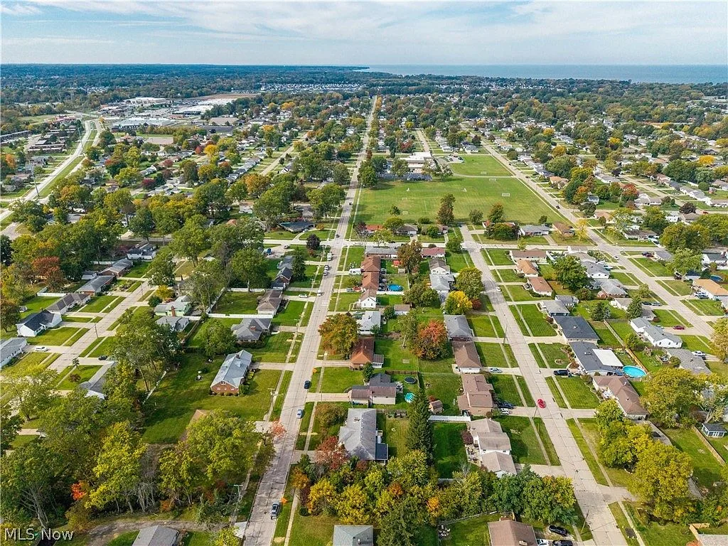 Aerial view of the residential neighborhood in Lorain, Ohio looking toward the lake