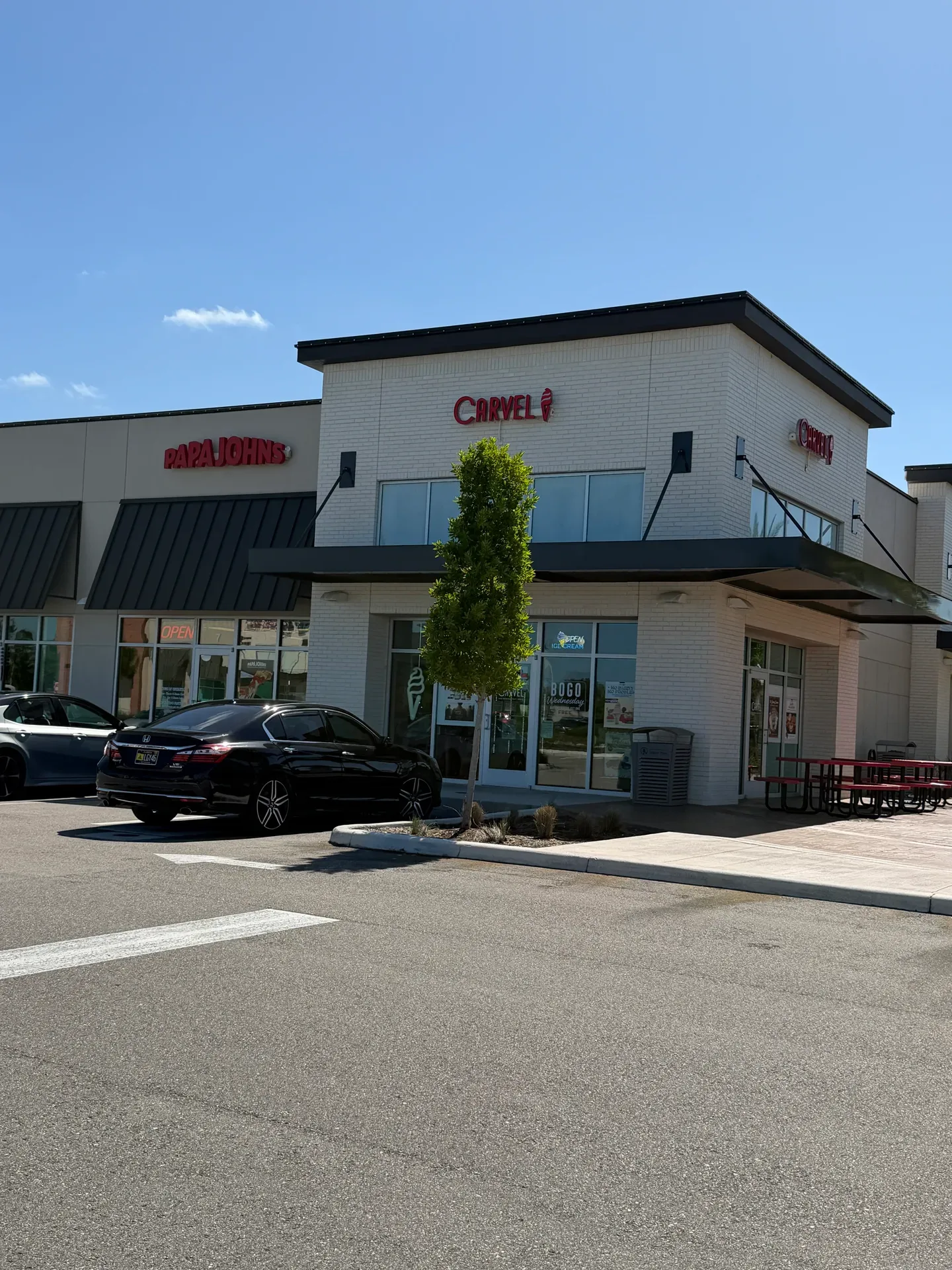 Papa Johns and Carvel storefronts at the Shops at Yellow Pine in Babcock Ranch