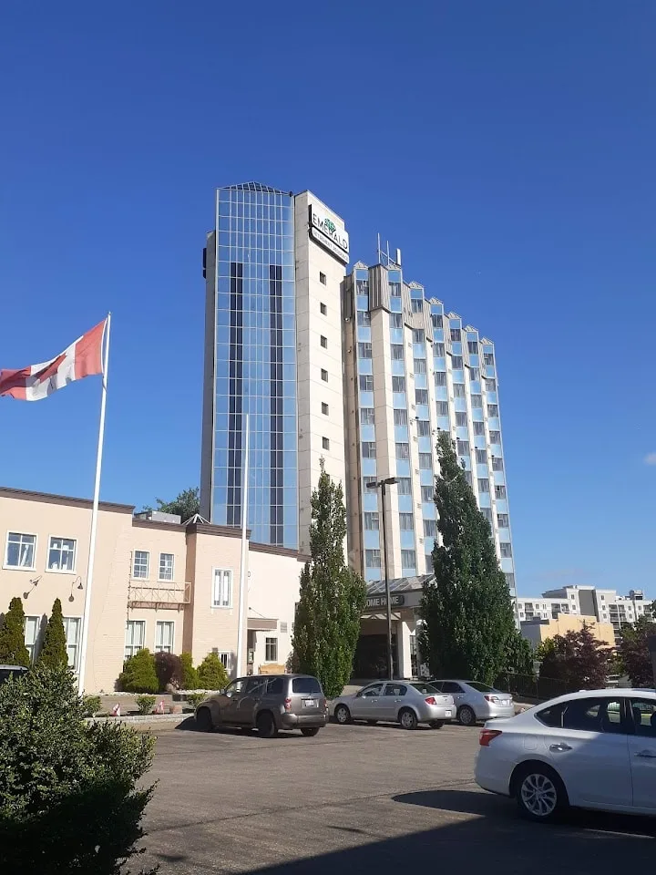The historic facade of Emerald Residence, a former grand hotel reimagined as a retirement residence in Niagara Falls