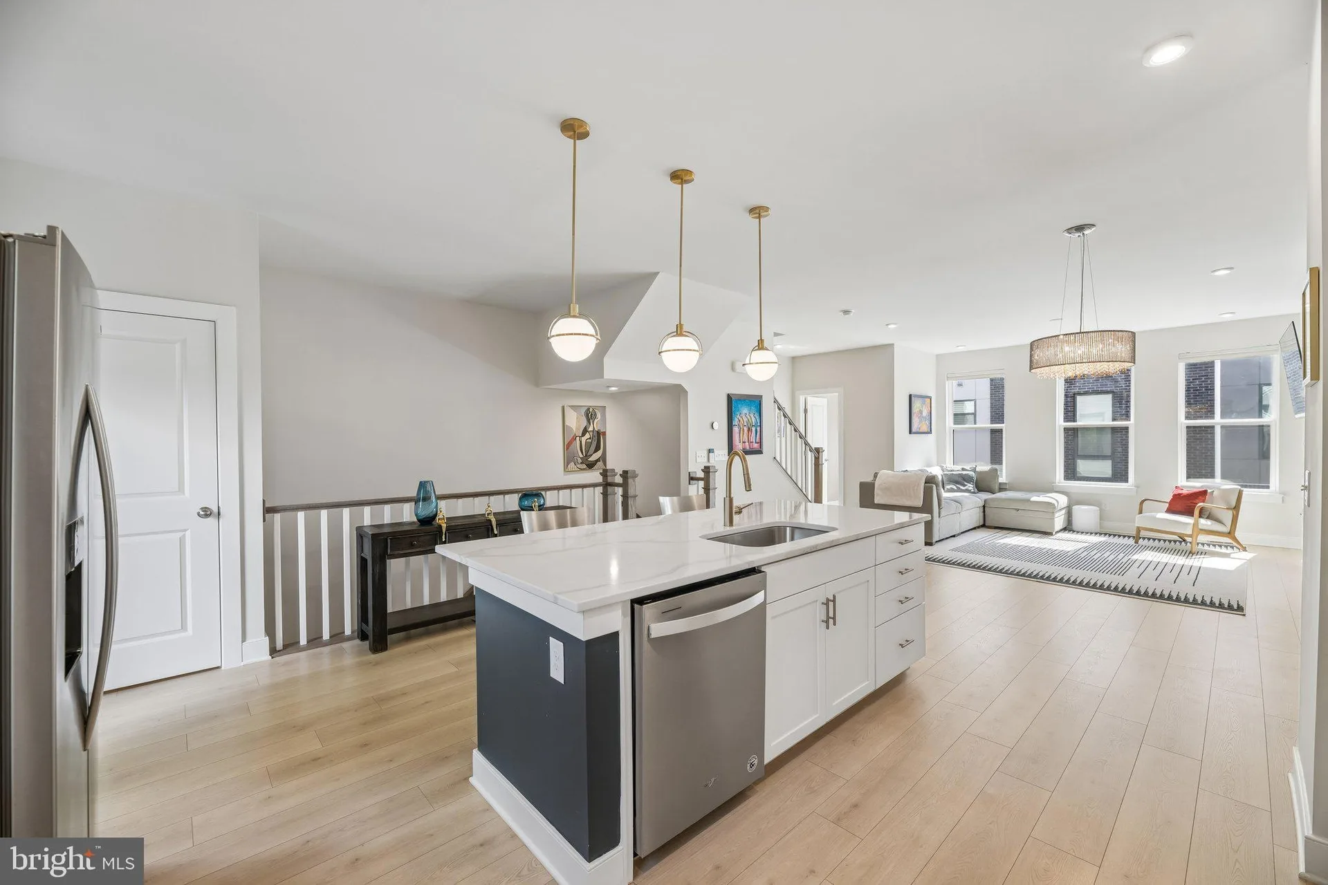 Open-concept kitchen and living area at 1017 S Taylor Court, Arlington, VA