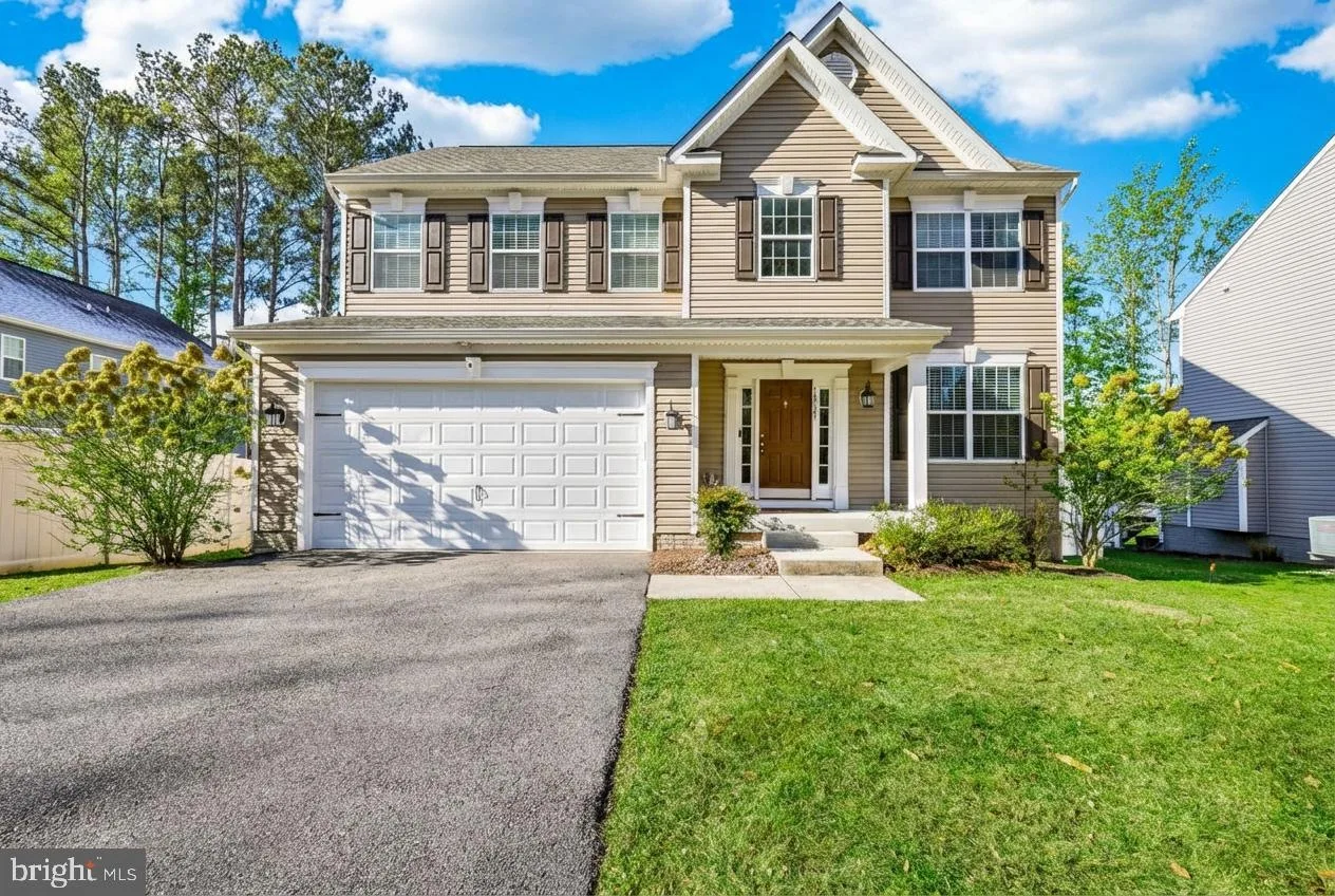 Front exterior of the home at 10807 Timber View Way, Columbia, MD